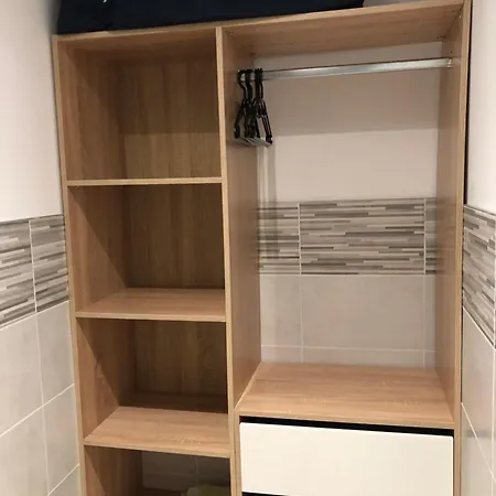 Mimosa Apartment